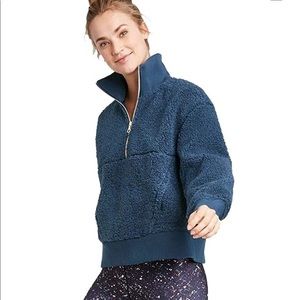 NWT JoyLab Sherpa Pullover